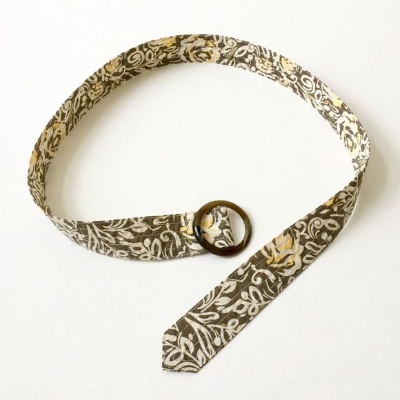 BELT. Floral Quilted Cotton, Vera Bradley Style - Picture 3 of 5